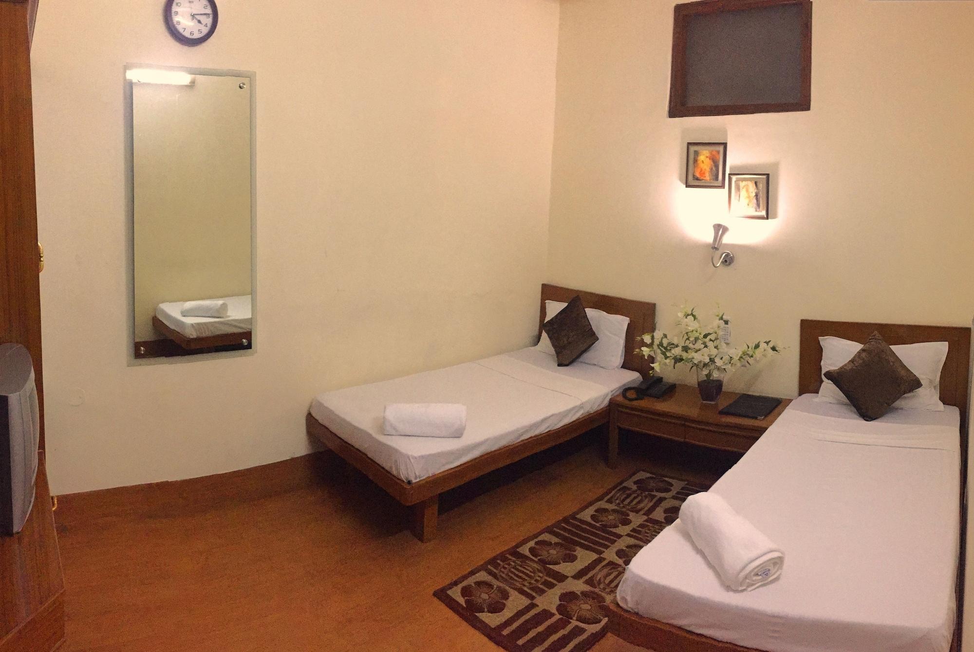 Airport Hotel Nueva Delhi Exterior foto